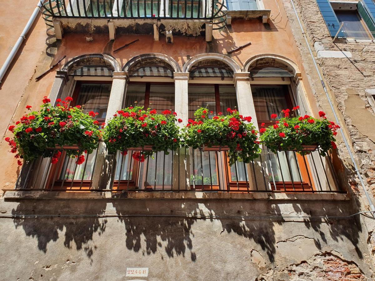 B&B Beroni A Venezia Exterior photo